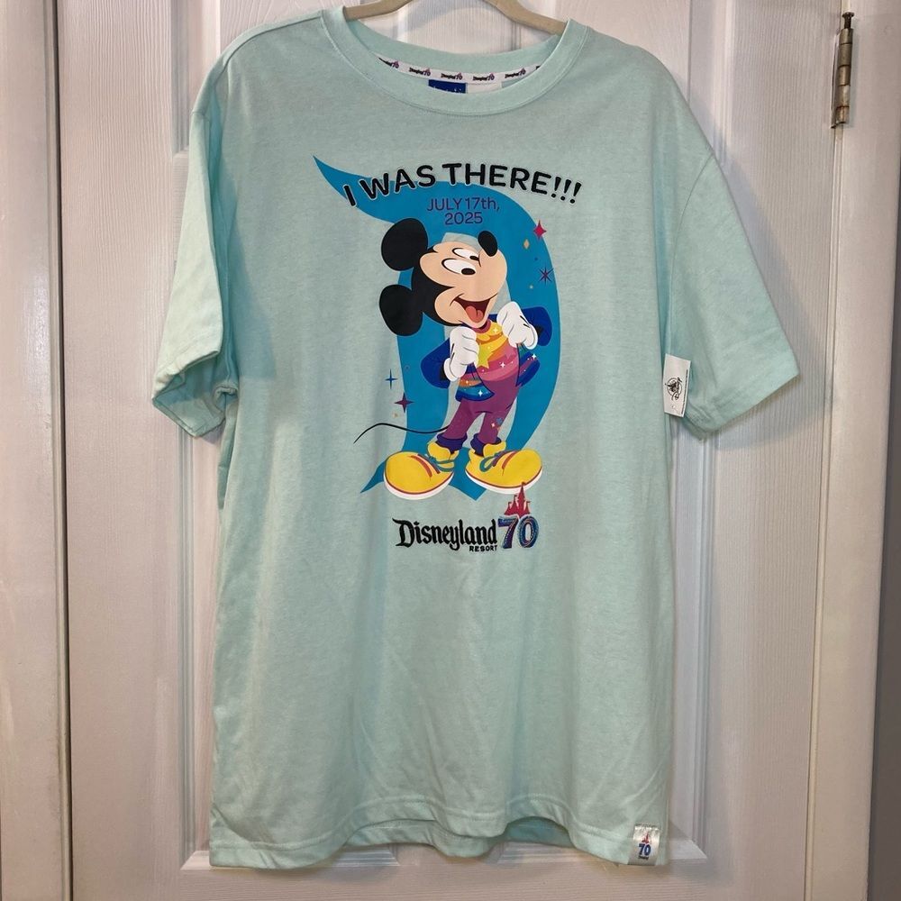 Disney Parks Disneyland “I Was There” 70th Limited Edition Mint T-Shirt Size XL